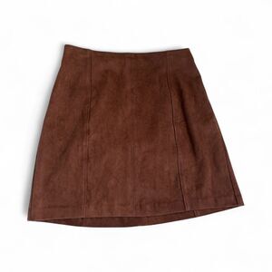 Abercrombie & Fitch Vegan Suede Mini Skirt 🤎